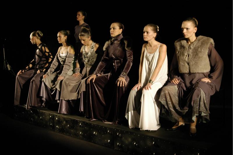 Премьера спектакля «Страсти по Аделе» по пьесе Гарсиа Лорки в Иркутске Премьера спектакля «Страсти по Аделе» по пьесе Гарсиа Лорки в Иркутске