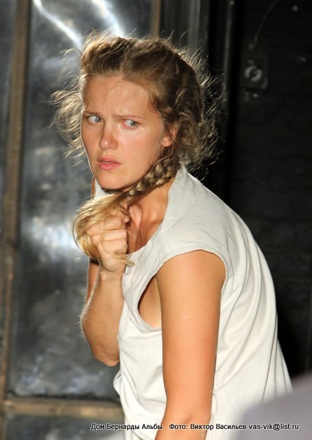 Премьера спектакля «Дом Бернарды Альбы» в «МДТ — Театр Европы» в Петербурге Премьера спектакля «Дом Бернарды Альбы» в «МДТ — Театр Европы» в Петербурге