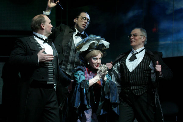 В Москве состоялась премьера оперы «Кровавая свадьба» по мотивам пьесы Гарсиа Лорки В Москве состоялась премьера оперы «Кровавая свадьба» по мотивам пьесы Гарсиа Лорки