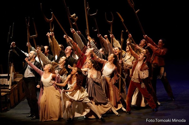 В Москве театр из Испании покажет «Кровавую свадьбу» Гарсиа Лорки В Москве театр из Испании покажет «Кровавую свадьбу» Гарсиа Лорки