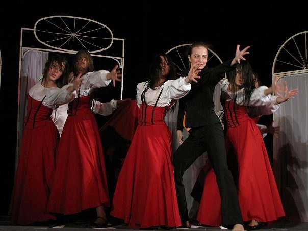 Омский театр в Венгрии и Италии покажет «Любовь Дона Перлимплина» по пьесе Гарсиа Лорки Омский театр в Венгрии и Италии покажет «Любовь Дона Перлимплина» по пьесе Гарсиа Лорки