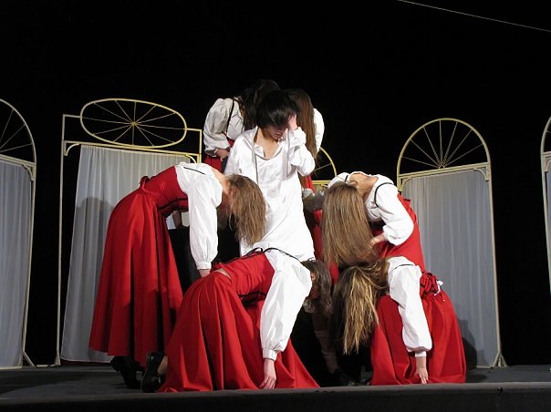 Омский театр в Венгрии и Италии покажет «Любовь Дона Перлимплина» по пьесе Гарсиа Лорки Омский театр в Венгрии и Италии покажет «Любовь Дона Перлимплина» по пьесе Гарсиа Лорки