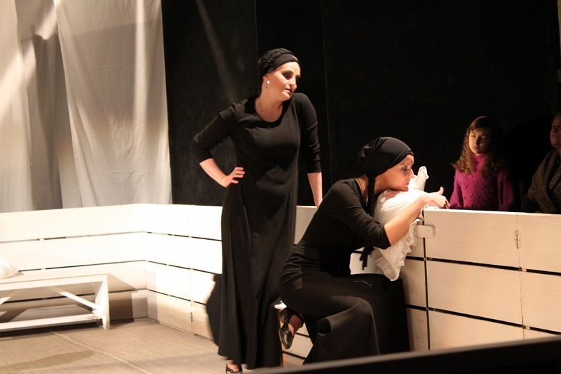 В Озерске состоится премьера спектакля «Дом Бернарды Альбы» по Гарсиа Лорке В Озерске состоится премьера спектакля «Дом Бернарды Альбы» по Гарсиа Лорке