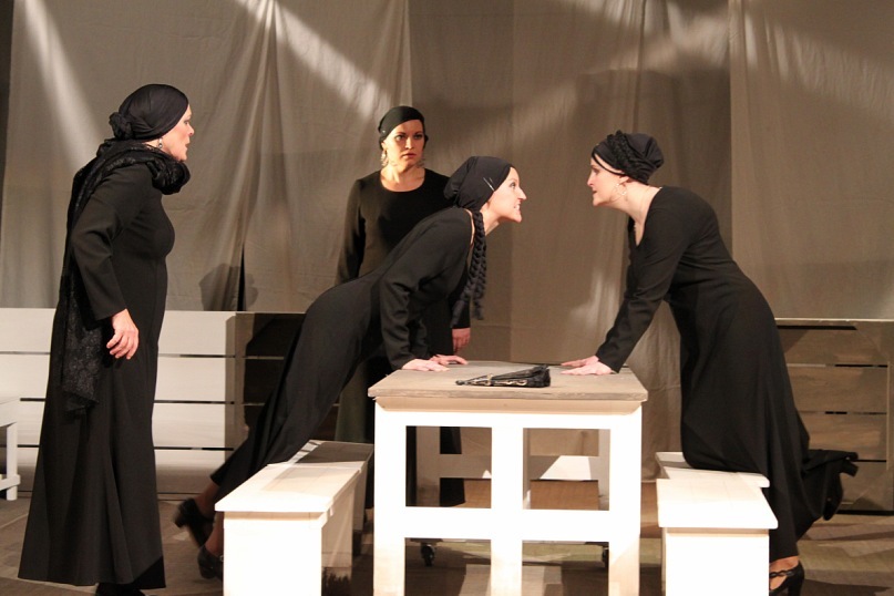 В Озерске состоится премьера спектакля «Дом Бернарды Альбы» по Гарсиа Лорке В Озерске состоится премьера спектакля «Дом Бернарды Альбы» по Гарсиа Лорке