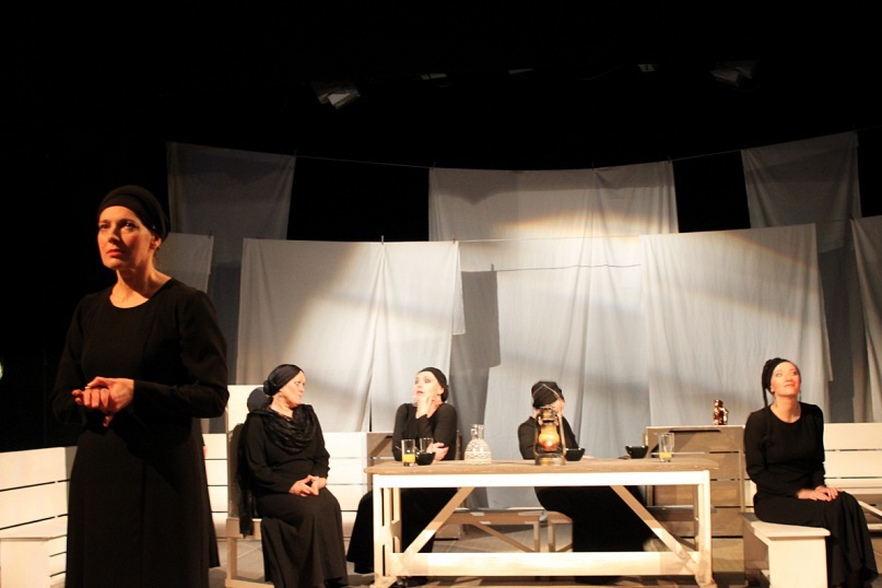 В Озерске состоится премьера спектакля «Дом Бернарды Альбы» по Гарсиа Лорке В Озерске состоится премьера спектакля «Дом Бернарды Альбы» по Гарсиа Лорке