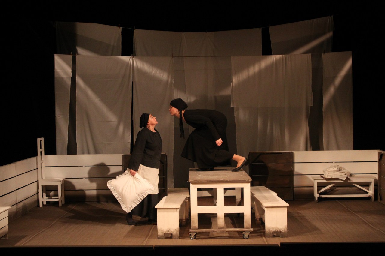 В Озерске состоится премьера спектакля «Дом Бернарды Альбы» по Гарсиа Лорке В Озерске состоится премьера спектакля «Дом Бернарды Альбы» по Гарсиа Лорке