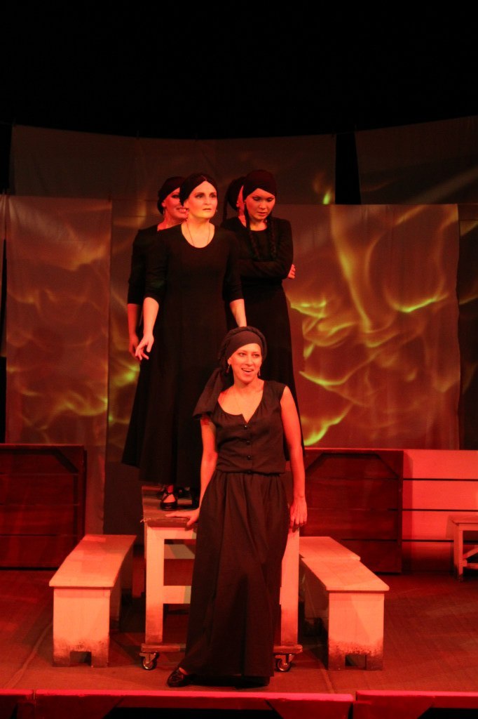 В Озерске состоится премьера спектакля «Дом Бернарды Альбы» по Гарсиа Лорке В Озерске состоится премьера спектакля «Дом Бернарды Альбы» по Гарсиа Лорке