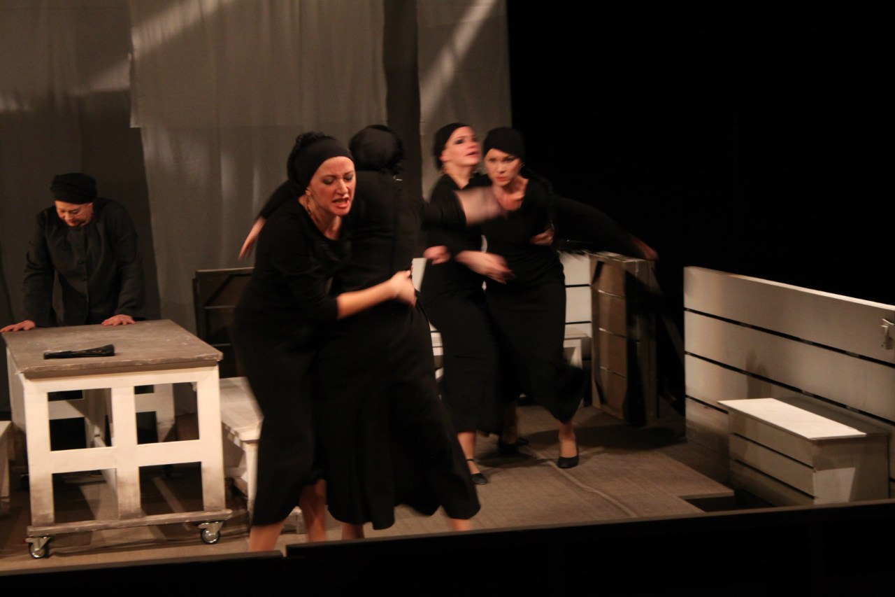 В Озерске состоится премьера спектакля «Дом Бернарды Альбы» по Гарсиа Лорке В Озерске состоится премьера спектакля «Дом Бернарды Альбы» по Гарсиа Лорке