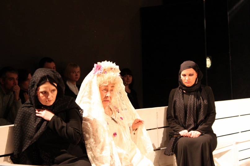 В Озерске состоится премьера спектакля «Дом Бернарды Альбы» по Гарсиа Лорке В Озерске состоится премьера спектакля «Дом Бернарды Альбы» по Гарсиа Лорке