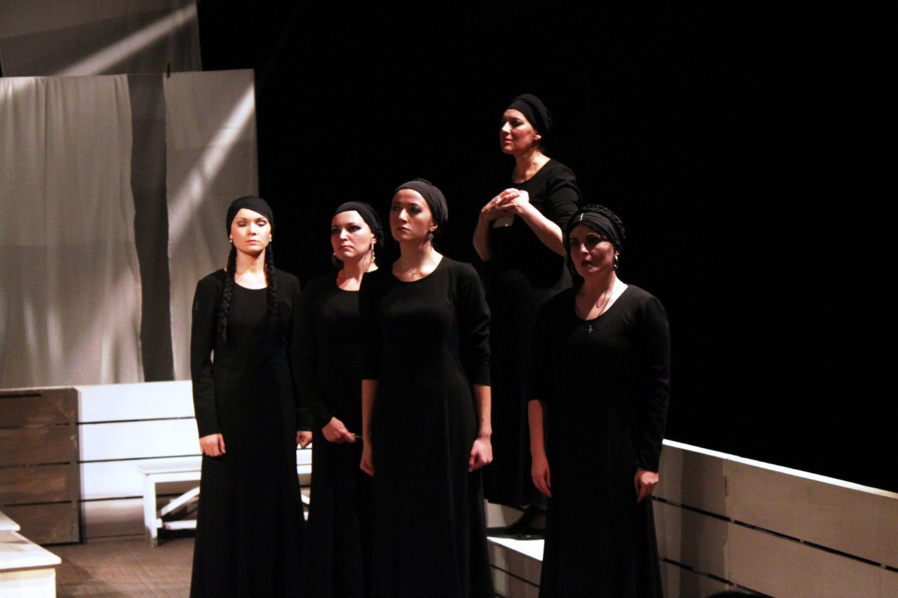 В Озерске состоится премьера спектакля «Дом Бернарды Альбы» по Гарсиа Лорке В Озерске состоится премьера спектакля «Дом Бернарды Альбы» по Гарсиа Лорке