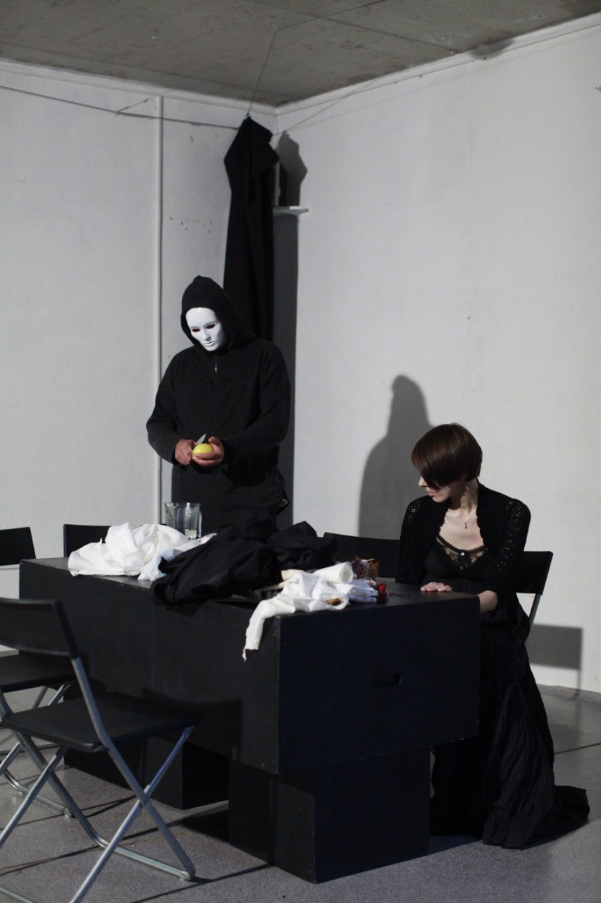 Театральный центр «Легкие люди» представил «Дом Бернарды Альбы» по Гарсиа Лорке Театральный центр «Легкие люди» представил «Дом Бернарды Альбы» по Гарсиа Лорке