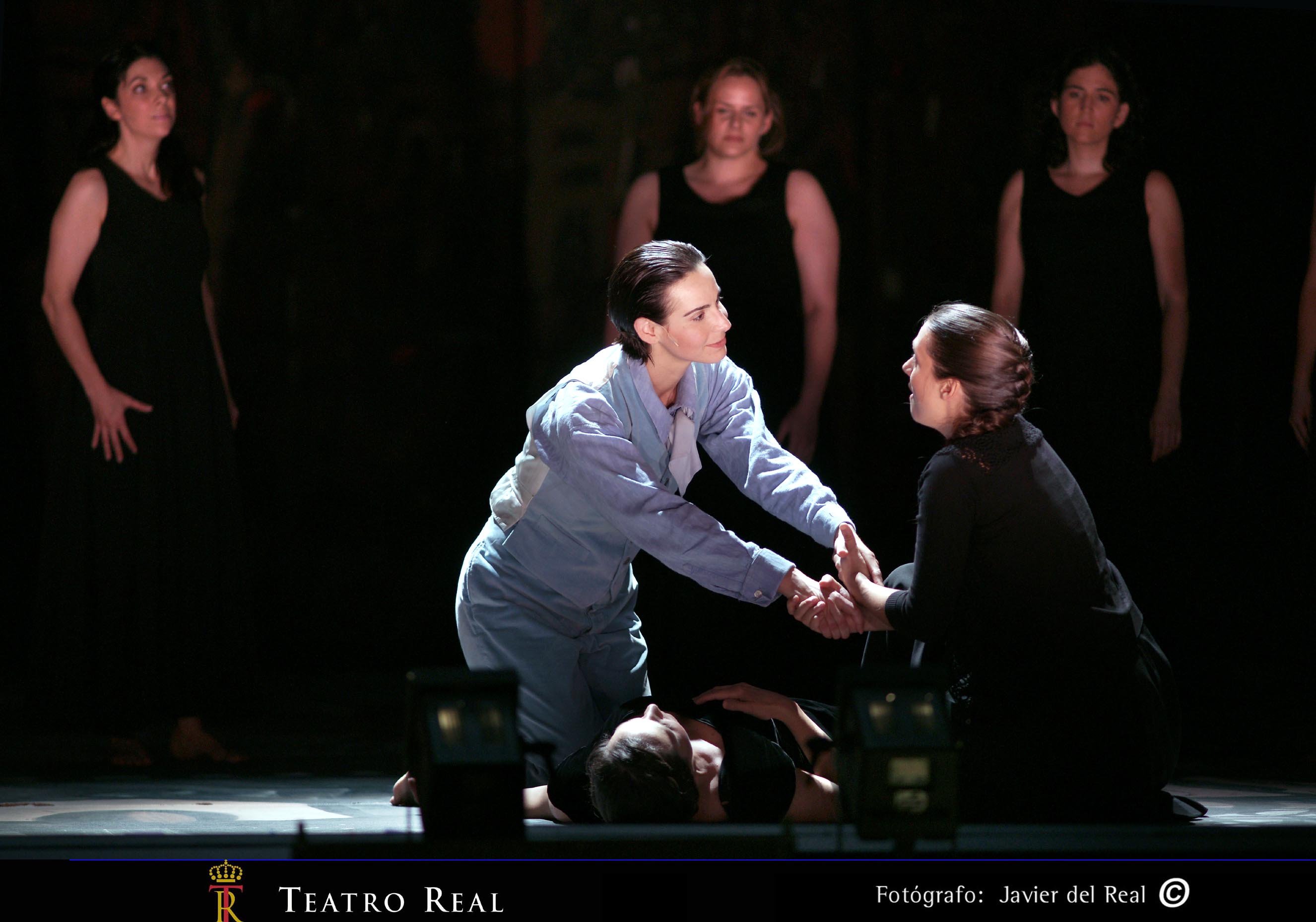 В Мадриде состоялась премьера оперы «Айнадамар» о Гарсиа Лорке В Мадриде состоялась премьера оперы «Айнадамар» о Гарсиа Лорке