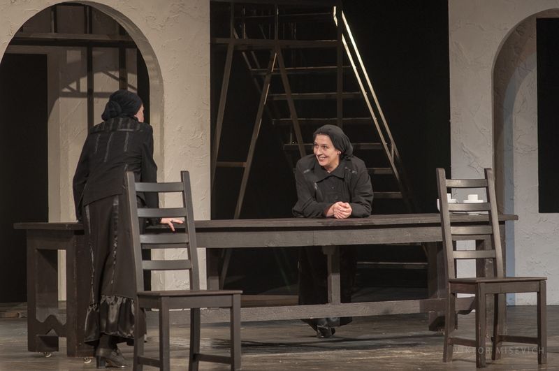 Премьера спектакля «Дом Бернарды Альбы» в Барнауле Премьера спектакля «Дом Бернарды Альбы» в Барнауле