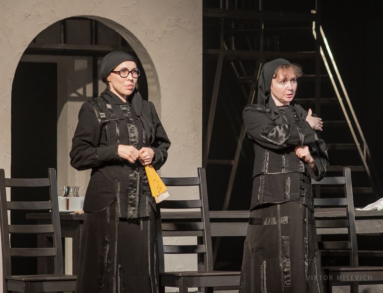 Премьера спектакля «Дом Бернарды Альбы» в Барнауле Премьера спектакля «Дом Бернарды Альбы» в Барнауле