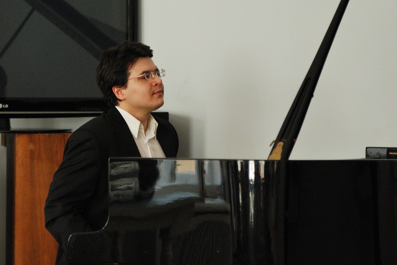 В музее Бродского в Петербурге пройдет вечер музыки, посвященный Гарсиа Лорке В музее Бродского в Петербурге пройдет вечер музыки, посвященный Гарсиа Лорке