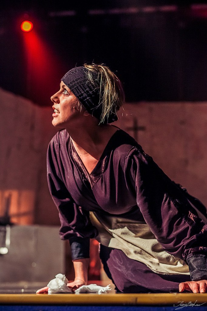 Питерский «А.V.Театр» представляет «Дом Бернарды Альбы» Питерский «А.V.Театр» представляет «Дом Бернарды Альбы»