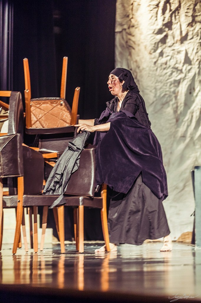 Питерский «А.V.Театр» представляет «Дом Бернарды Альбы» Питерский «А.V.Театр» представляет «Дом Бернарды Альбы»