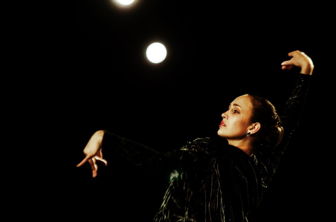 В Петербурге покажут спектакль фламенко «Черные звуки» по мотивам лекции Гарсиа Лорки В Петербурге покажут спектакль фламенко «Черные звуки» по мотивам лекции Гарсиа Лорки