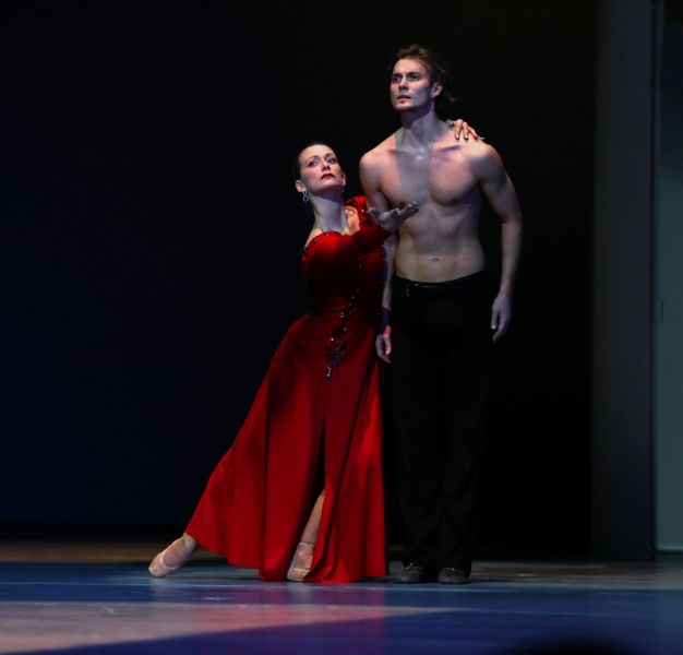 Премьера балета «Четырнадцатая» во Владивостоке Премьера балета «Четырнадцатая» во Владивостоке