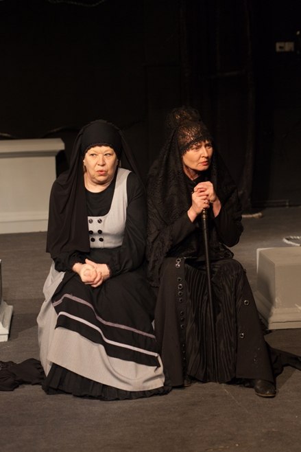 В Нижнем Новгороде состоится премьера «Дома Бернарды Альбы» В Нижнем Новгороде состоится премьера «Дома Бернарды Альбы»