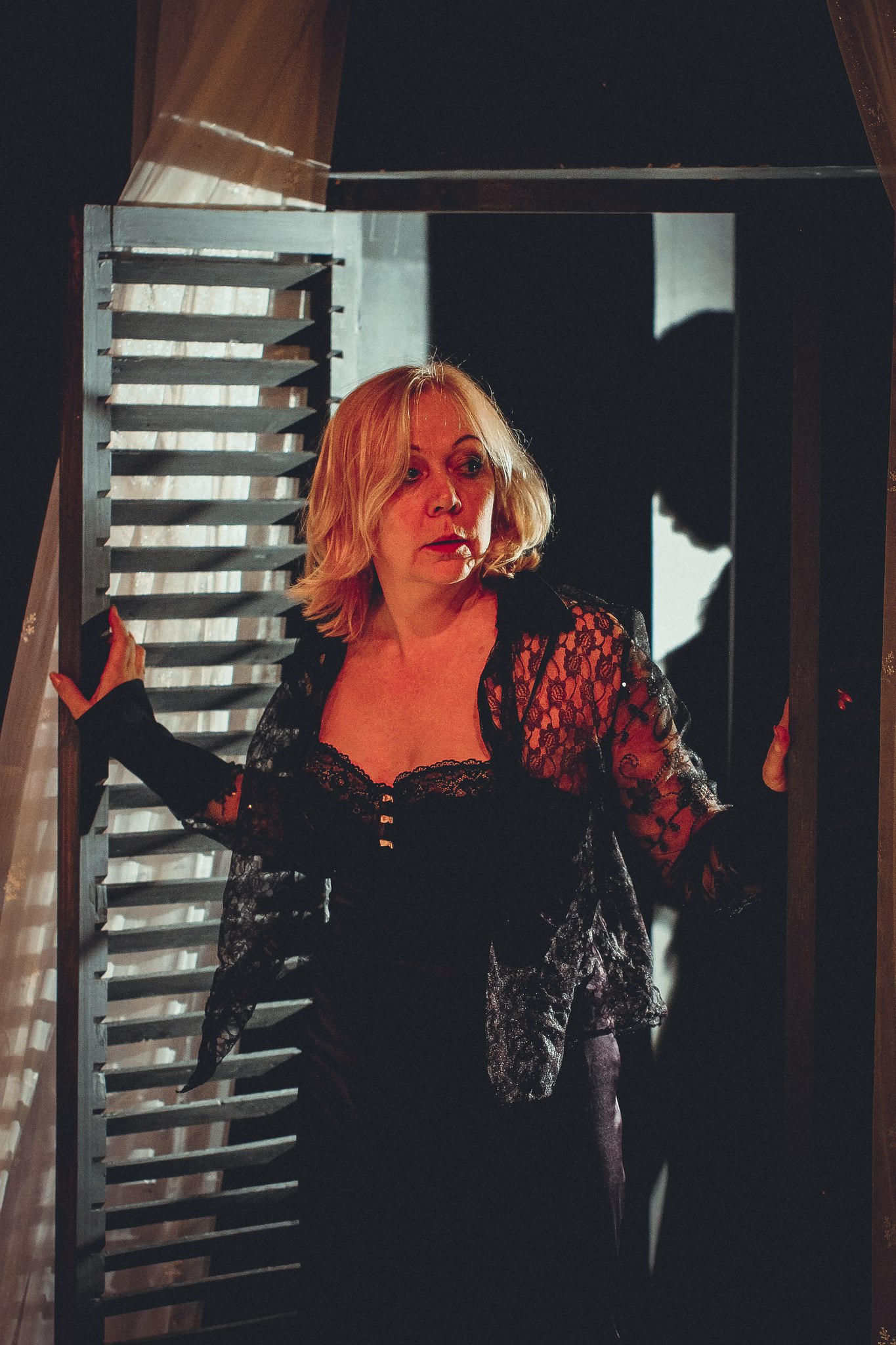 В Архангельске показали спектакль «Дом Бернарды Альбы» по пьесе Гарсиа Лорки В Архангельске показали спектакль «Дом Бернарды Альбы» по пьесе Гарсиа Лорки