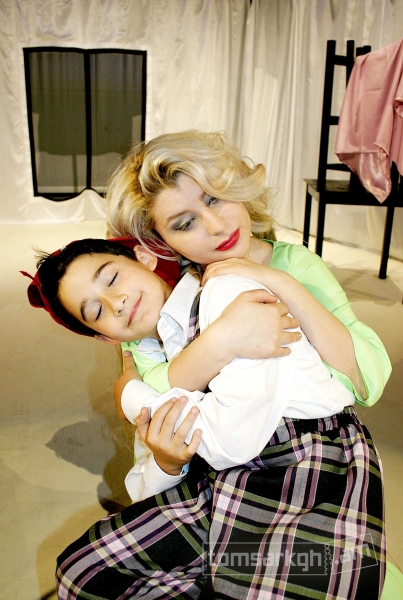 В Ереване поставят спектакль «Чудесная сабатера» по пьесе Гарсиа Лорки В Ереване поставят спектакль «Чудесная сабатера» по пьесе Гарсиа Лорки