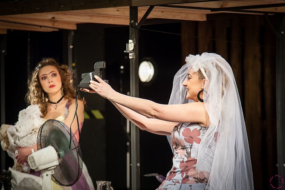 В Таллинне показали драму Гарсиа Лорки «Дом Бернарды Альбы» В Таллинне показали драму Гарсиа Лорки «Дом Бернарды Альбы»