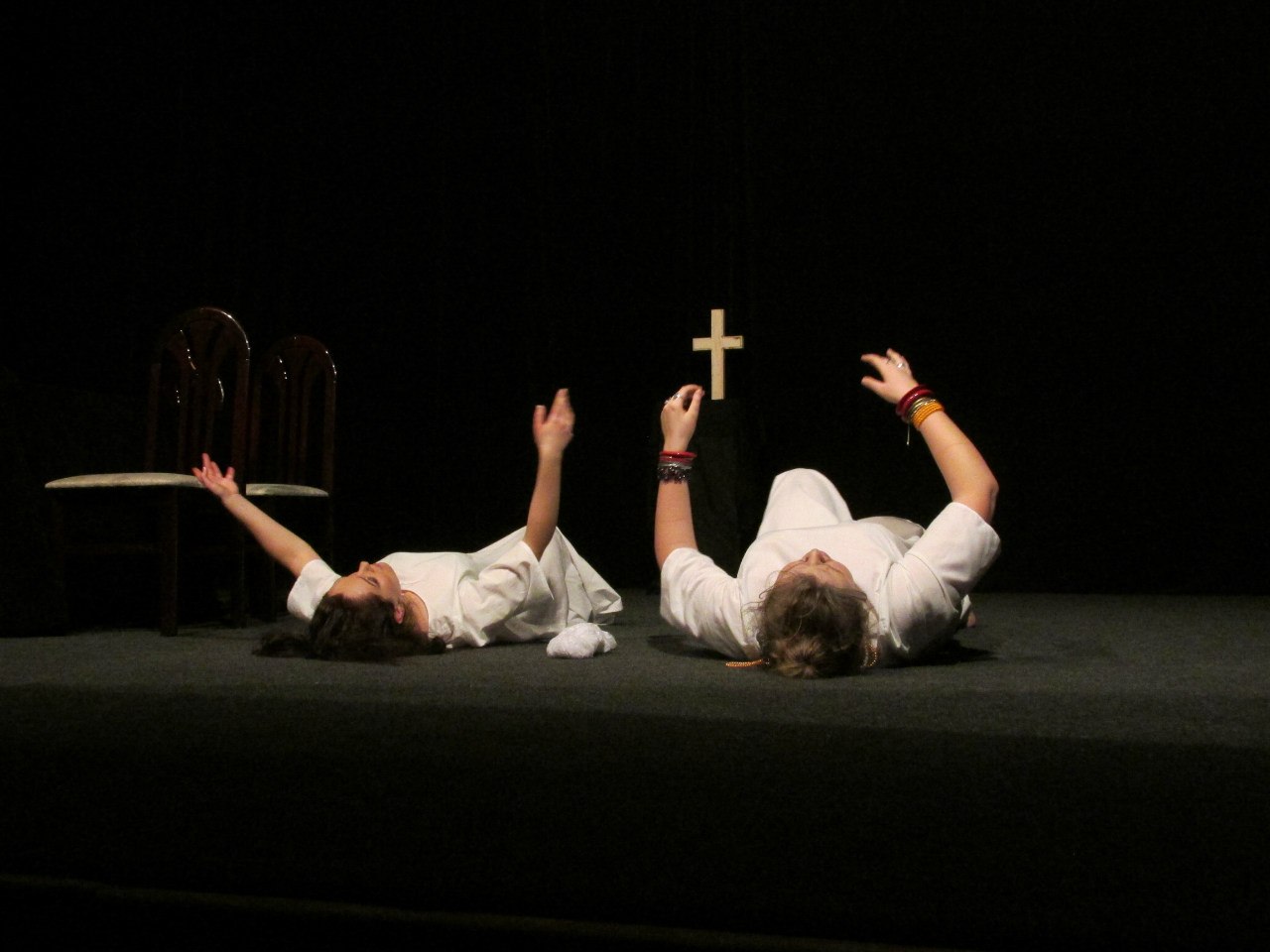 В Кременчуге покажут спектакль «Так принято у людей с достоинством» по пьесе Гарсиа Лорки В Кременчуге покажут спектакль «Так принято у людей с достоинством» по пьесе Гарсиа Лорки