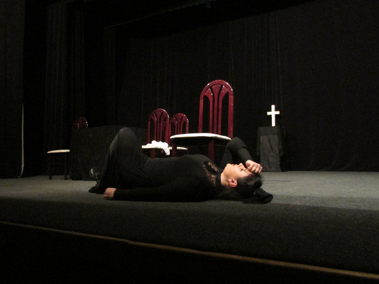 В Кременчуге покажут спектакль «Так принято у людей с достоинством» по пьесе Гарсиа Лорки В Кременчуге покажут спектакль «Так принято у людей с достоинством» по пьесе Гарсиа Лорки