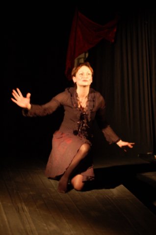 Театр-студия «Голос» (Москва) представляет спектакль «Карусель» по Гарсиа Лорке Театр-студия «Голос» (Москва) представляет спектакль «Карусель» по Гарсиа Лорке