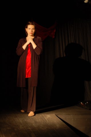 Театр-студия «Голос» (Москва) представляет спектакль «Карусель» по Гарсиа Лорке Театр-студия «Голос» (Москва) представляет спектакль «Карусель» по Гарсиа Лорке