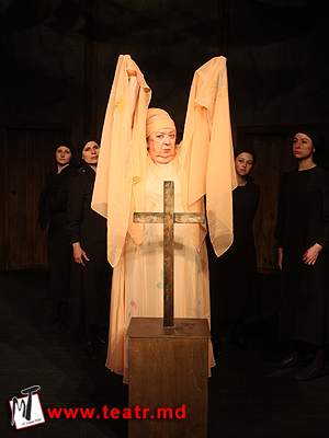 Премьера спектакля «Дом Бернарды Альбы» в Кишиневе Премьера спектакля «Дом Бернарды Альбы» в Кишиневе