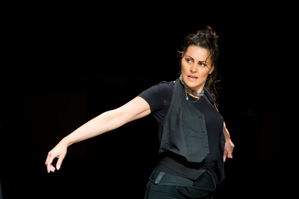 В Пскове пройдет спектакль по пьесе Гарсиа Лорки «Дом Бернарды Альбы» В Пскове пройдет спектакль по пьесе Гарсиа Лорки «Дом Бернарды Альбы»