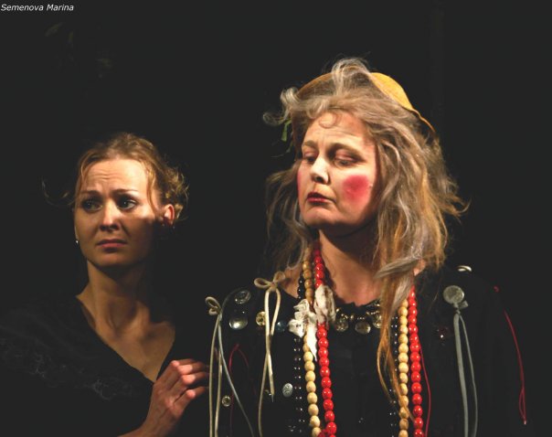 «Дом Бернарды Альбы» (Москва, 2002) «Дом Бернарды Альбы» (Москва, 2002)