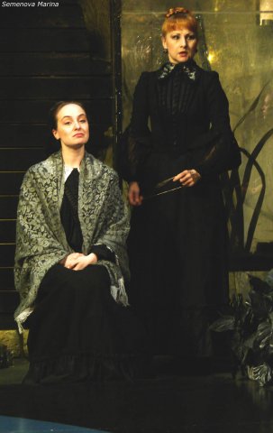 «Дом Бернарды Альбы» (Москва, 2002) «Дом Бернарды Альбы» (Москва, 2002)