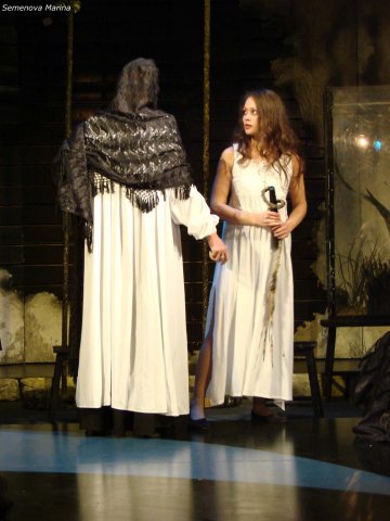 «Дом Бернарды Альбы» (Москва, 2002) «Дом Бернарды Альбы» (Москва, 2002)