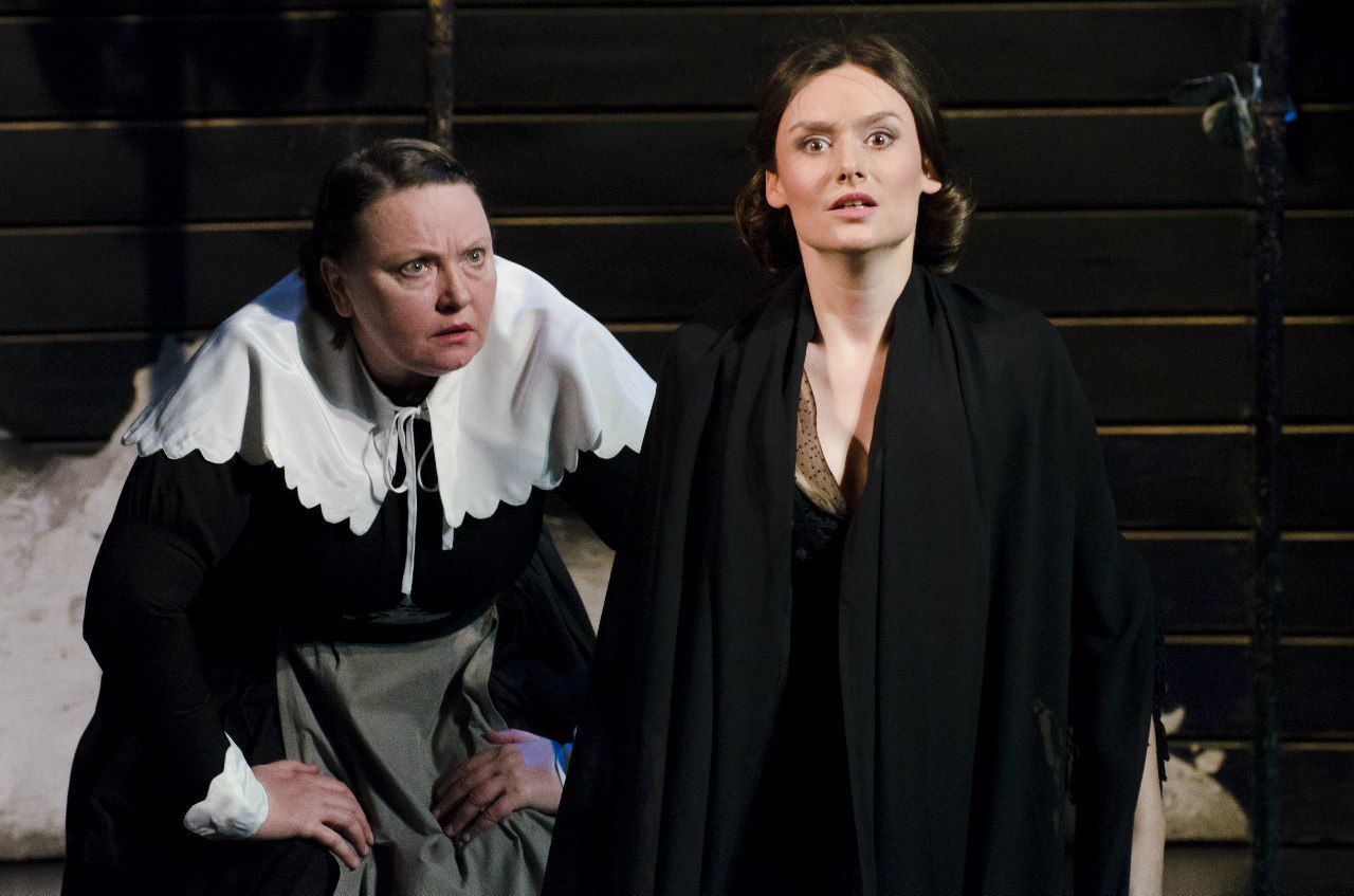 «Дом Бернарды Альбы» (Москва, 2002) «Дом Бернарды Альбы» (Москва, 2002)