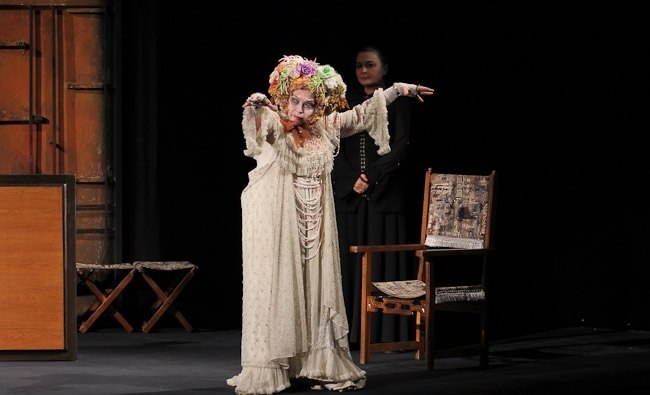 «Дом Бернарды Альбы» (Вологда, 2004) «Дом Бернарды Альбы» (Вологда, 2004)