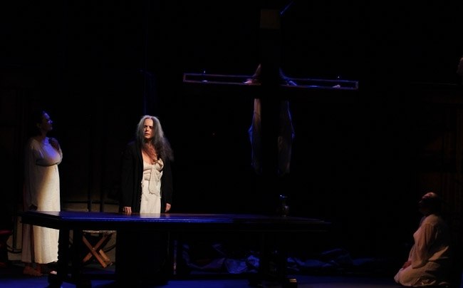 «Дом Бернарды Альбы» (Вологда, 2004) «Дом Бернарды Альбы» (Вологда, 2004)