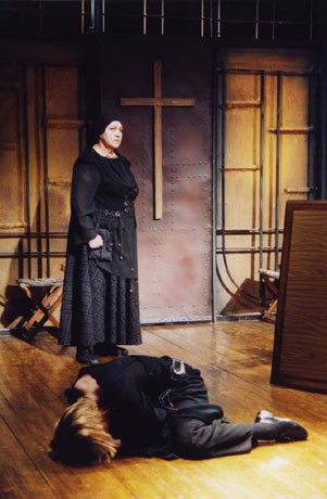 «Дом Бернарды Альбы» (Вологда, 2004) «Дом Бернарды Альбы» (Вологда, 2004)