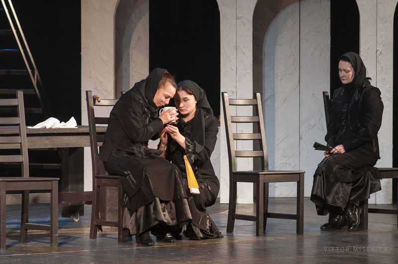 «Дом Бернарды Альбы» (Барнаул, 2012) «Дом Бернарды Альбы» (Барнаул, 2012)