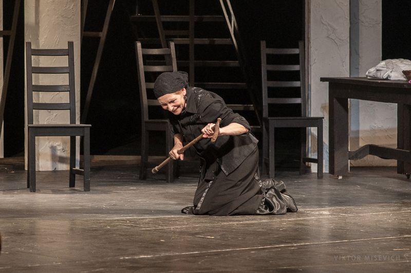 «Дом Бернарды Альбы» (Барнаул, 2012) «Дом Бернарды Альбы» (Барнаул, 2012)