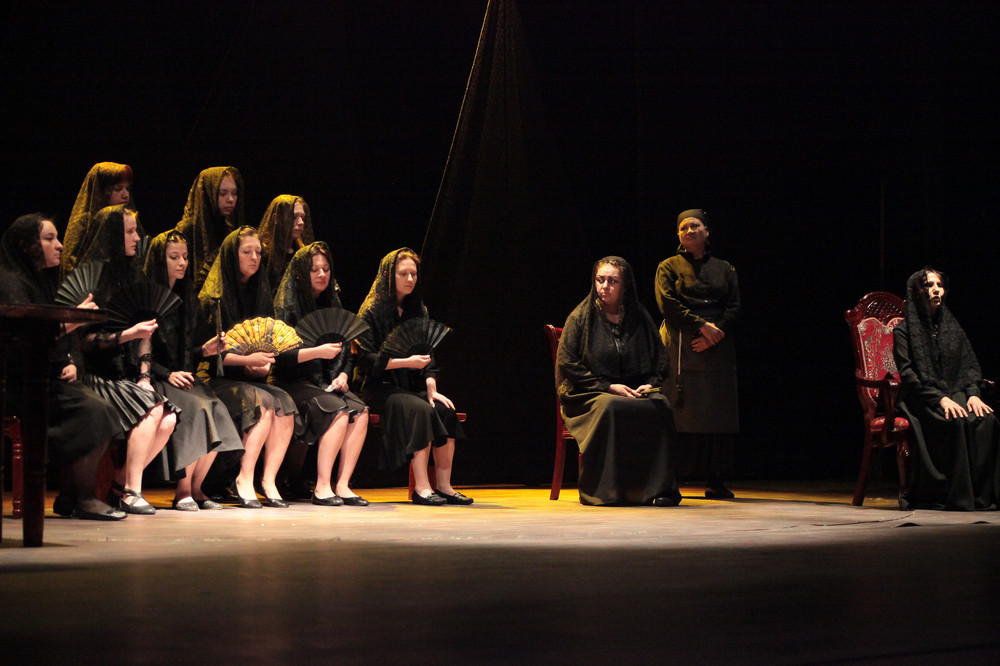 «Дом Бернарды Альбы» (Актобе, 2012) «Дом Бернарды Альбы» (Актобе, 2012)