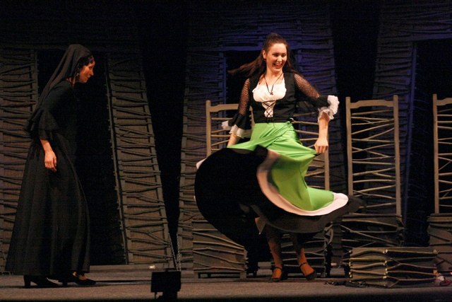 «Дом Бернарды Альбы» (Котлас, 2013) «Дом Бернарды Альбы» (Котлас, 2013)