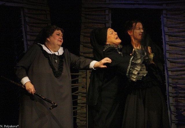 «Дом Бернарды Альбы» (Котлас, 2013) «Дом Бернарды Альбы» (Котлас, 2013)