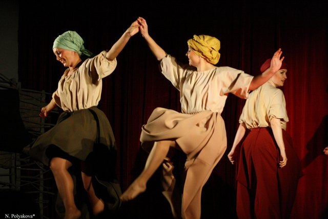 «Дом Бернарды Альбы» (Котлас, 2013) «Дом Бернарды Альбы» (Котлас, 2013)