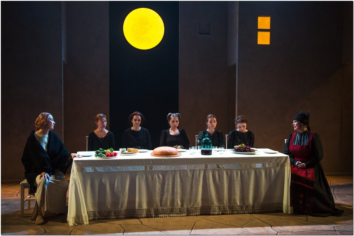 «Дом Бернарды Альбы» (Санкт-Петербург, 2014) «Дом Бернарды Альбы» (Санкт-Петербург, 2014)