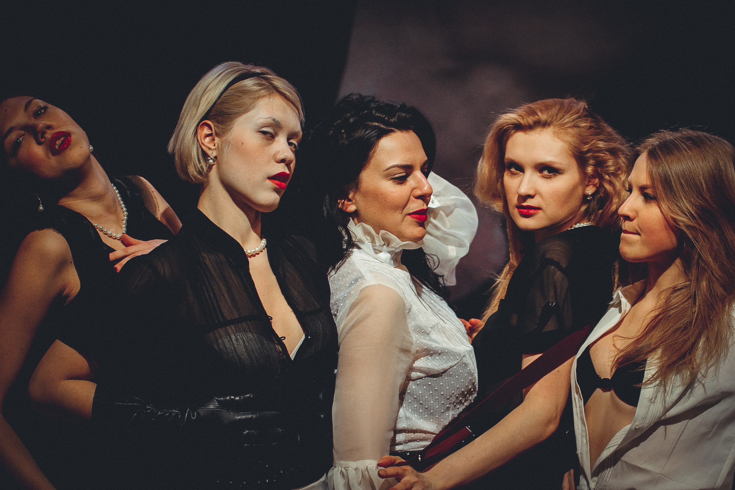 «Дом Бернарды Альбы» (Архангельск, 2014) «Дом Бернарды Альбы» (Архангельск, 2014)