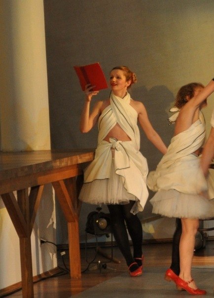 «Гибралтар, где я была девушкой и горным цветком...» (Москва, 2009) «Гибралтар, где я была девушкой и горным цветком...» (Москва, 2009)