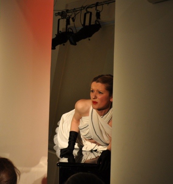 «Гибралтар, где я была девушкой и горным цветком...» (Москва, 2009) «Гибралтар, где я была девушкой и горным цветком...» (Москва, 2009)